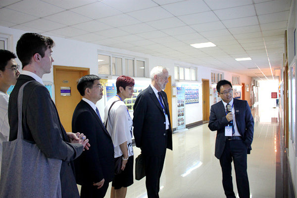 國際視察2.jpg