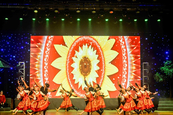 1477534538183.jpg 161026170909.jpg